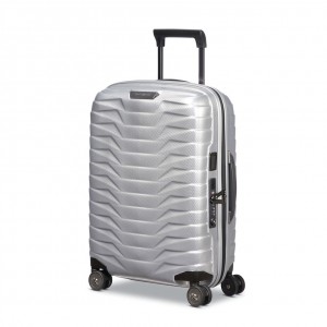 Silver Samsonite Proxis 22 x 14 x 9 Spinner Luggage Carry On Luggage | OZC913628