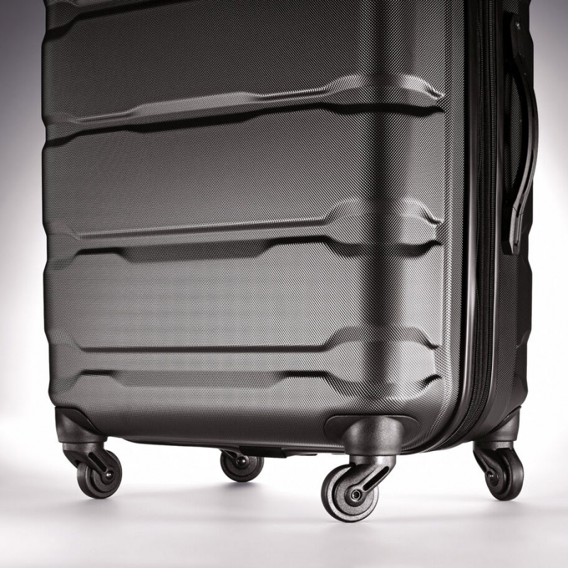 Black Samsonite Omni Hardside Spinner Polycarbonate Luggage Carry On Luggage | JWN296153