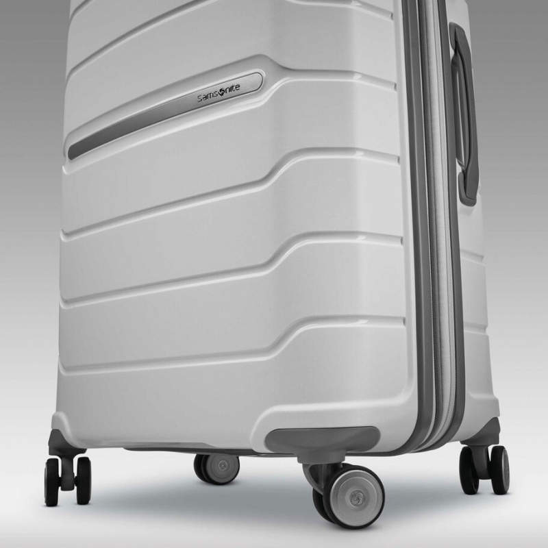 White Samsonite Freeform Medium Spinner Hardside Luggage Checked Luggage | KPZ157908